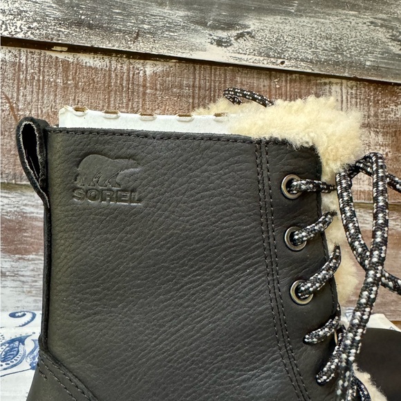 🖤NWT🖤 Sorel Emelie Short Lace Cozy Boot - Picture 6 of 9